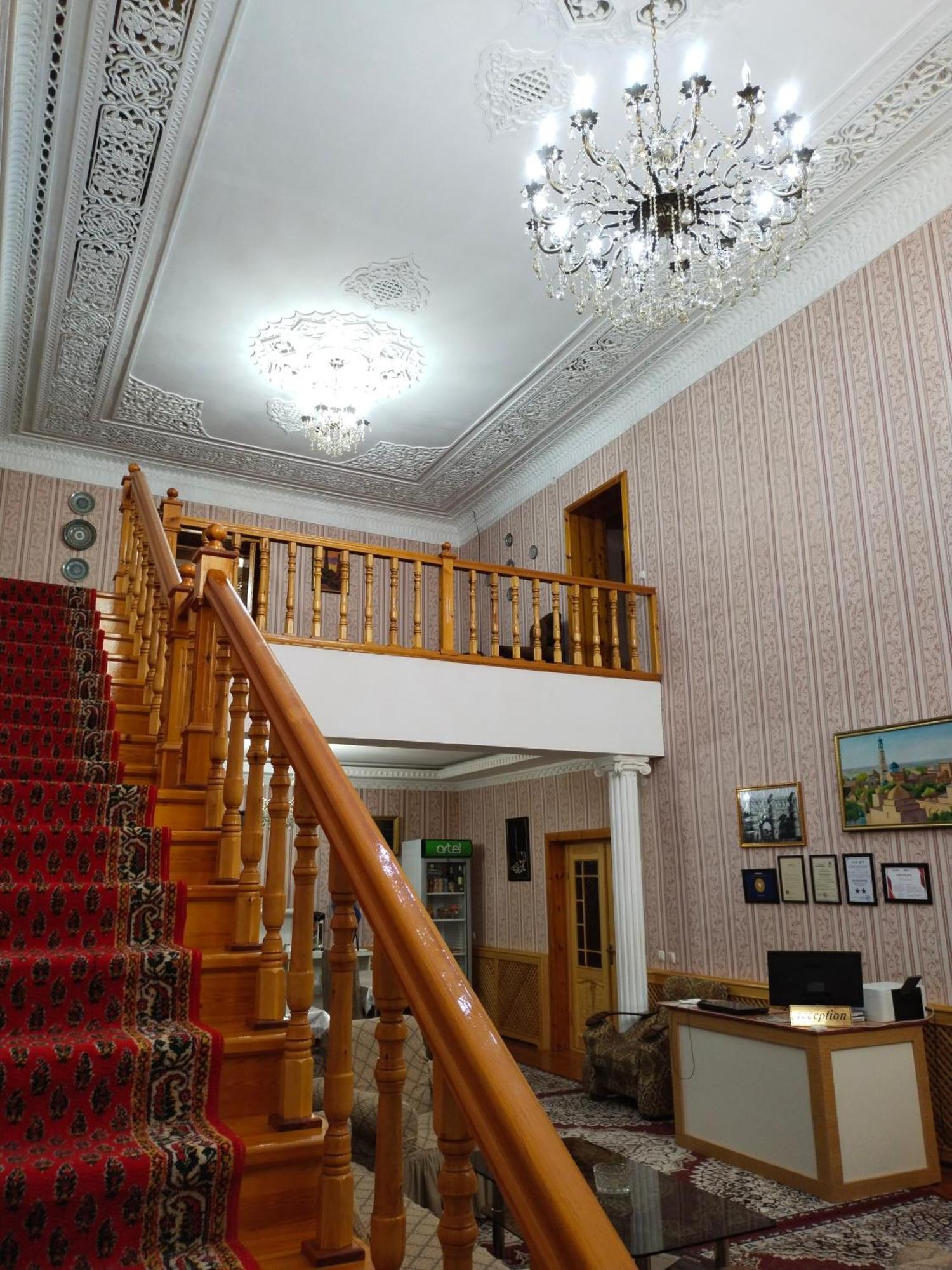 Sulton-Sayyor Otel Hive Dış mekan fotoğraf
